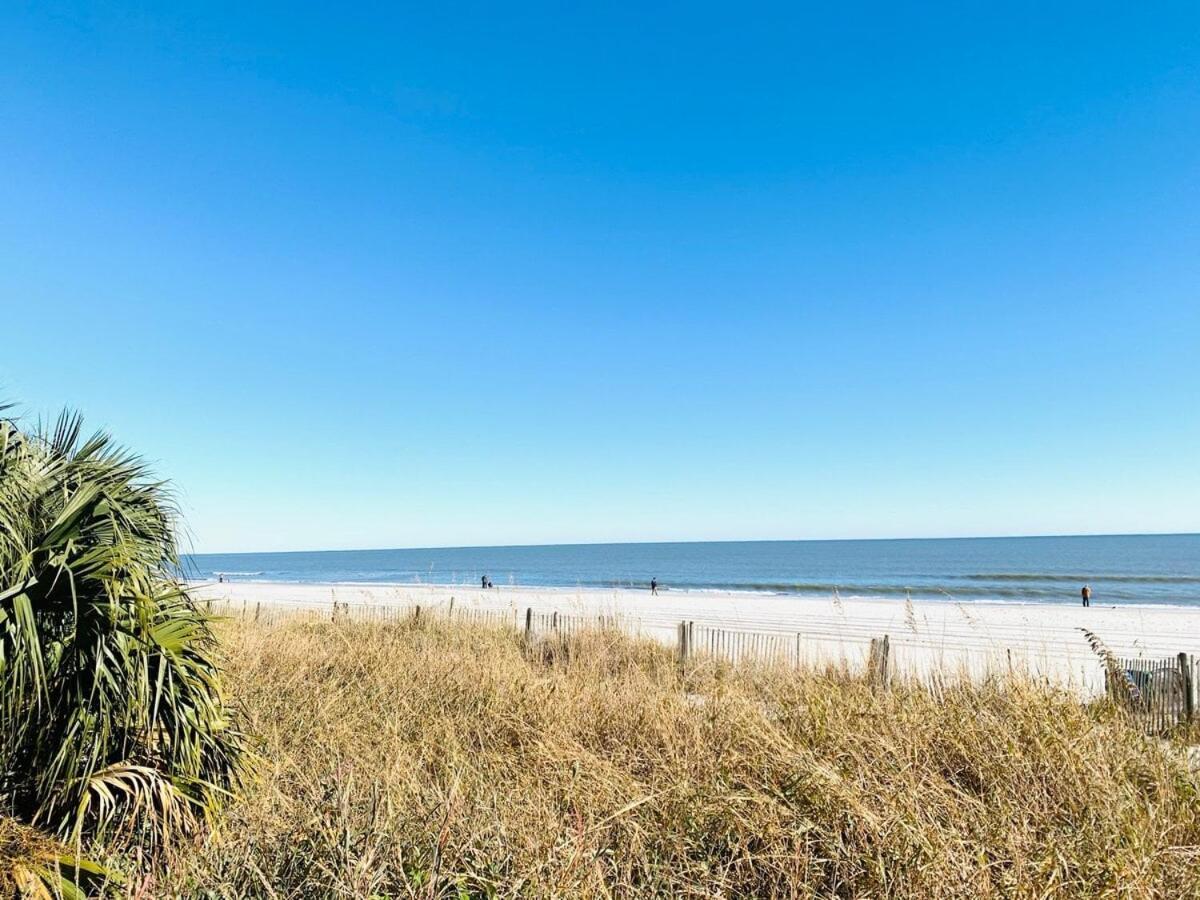 Sand Castle Resort #8 Ocean Front Great Condo Myrtle Beach Exterior photo